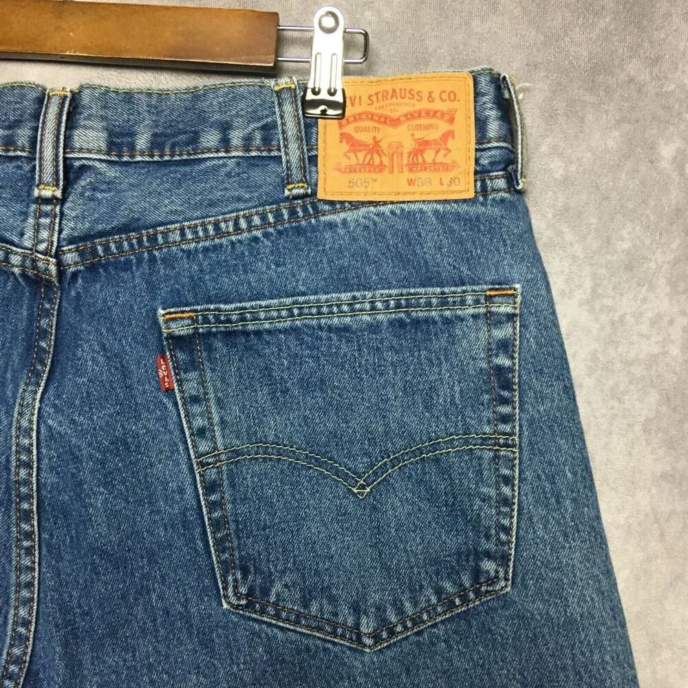 Levis levis mens